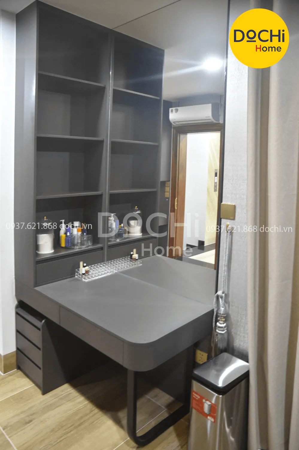 Hệ bàn trang điểm